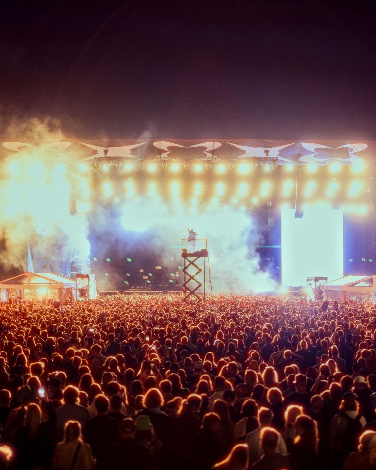 0004_Flow_Festival_2024_Saturday_c_Jussi_Hellsten_12871-768x960