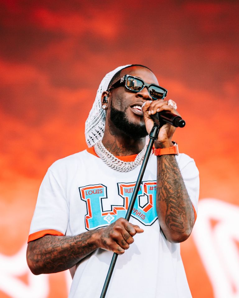 burna_boy_history_2022_web_portrait_1920x2400-768x960